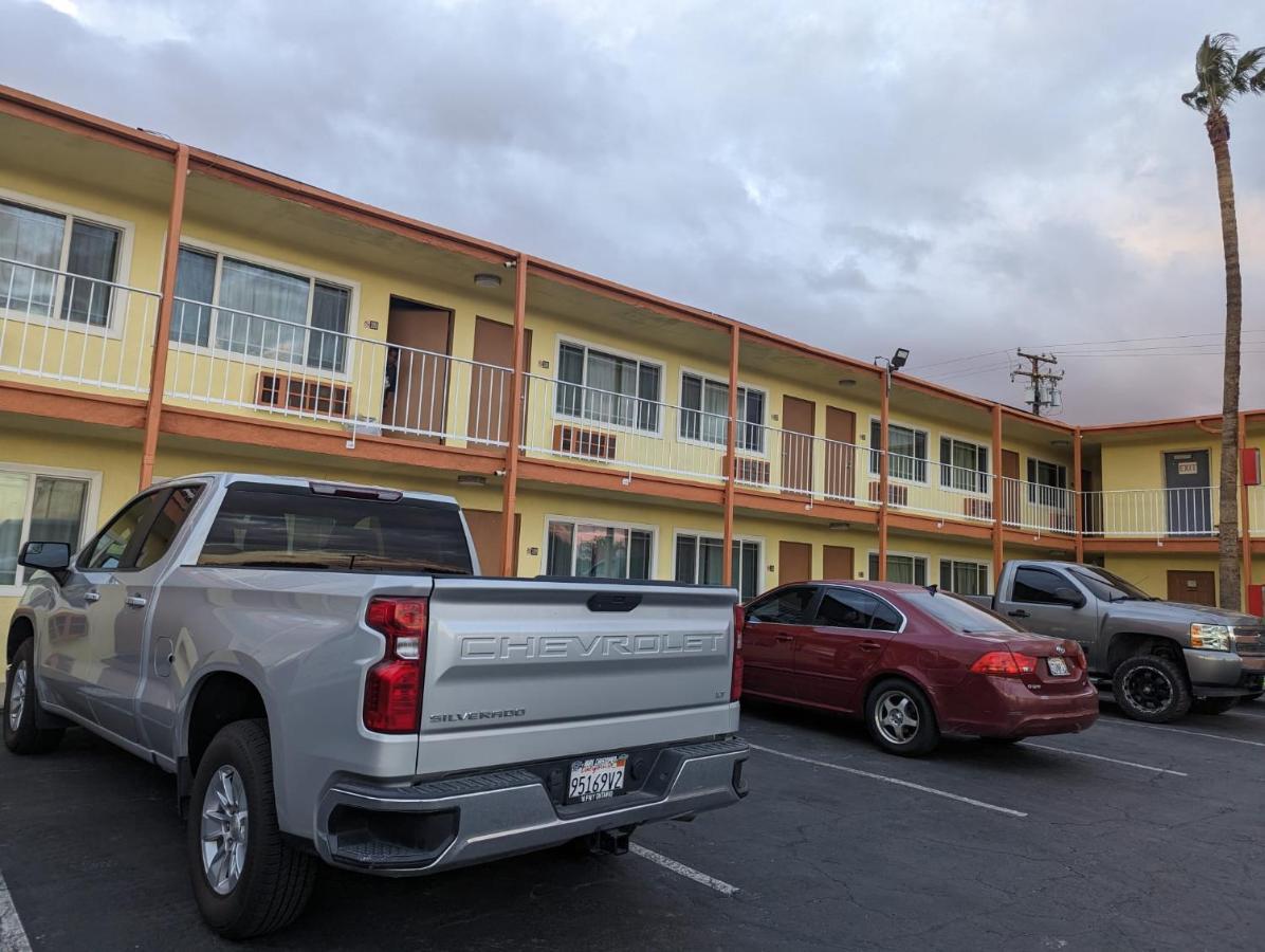Best Motel Barstow Bagian luar foto