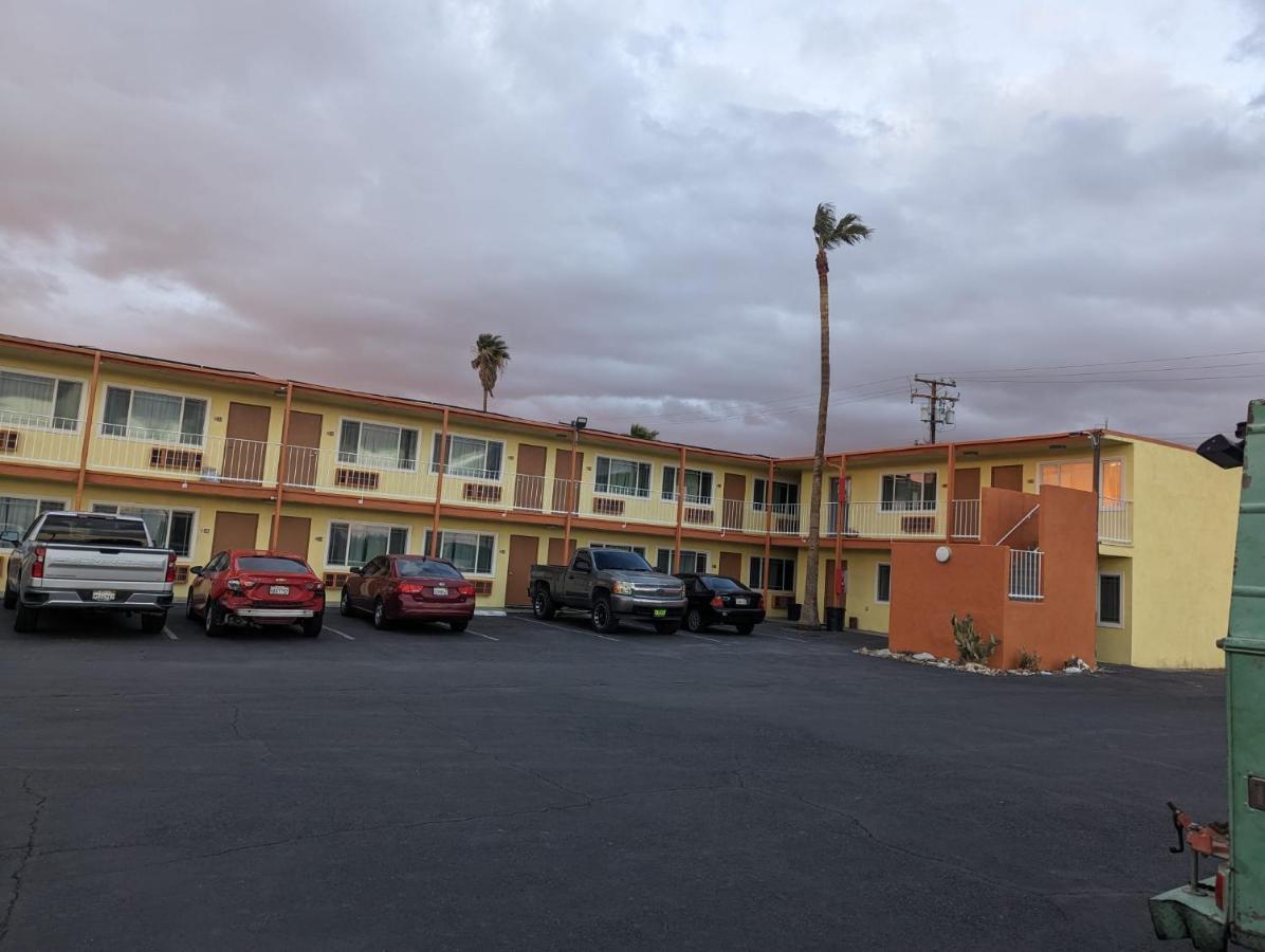 Best Motel Barstow Bagian luar foto