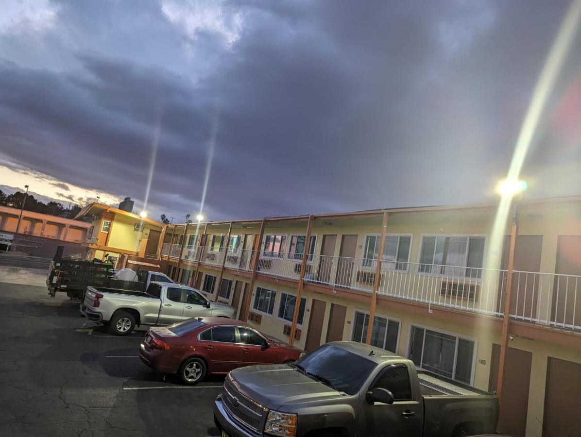 Best Motel Barstow Bagian luar foto