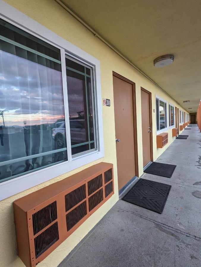 Best Motel Barstow Bagian luar foto